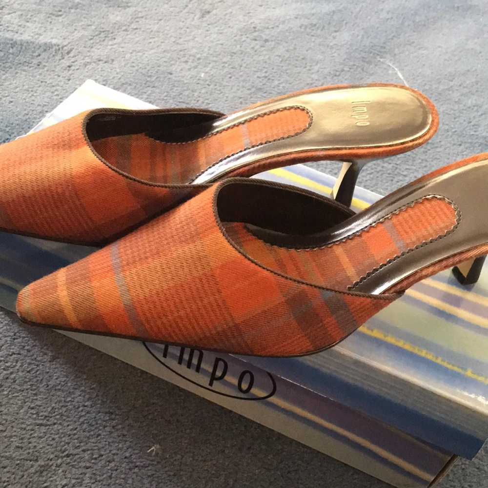 Womens 9.5 Impo New Era II Tartant Plaid 2 inch Heels
